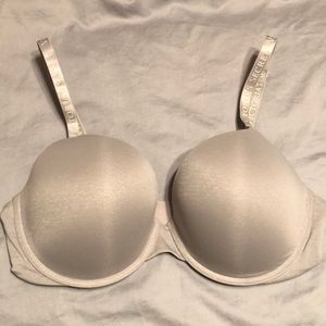 Victoria Secret Tshirt Push Up Bra Excellent Shape